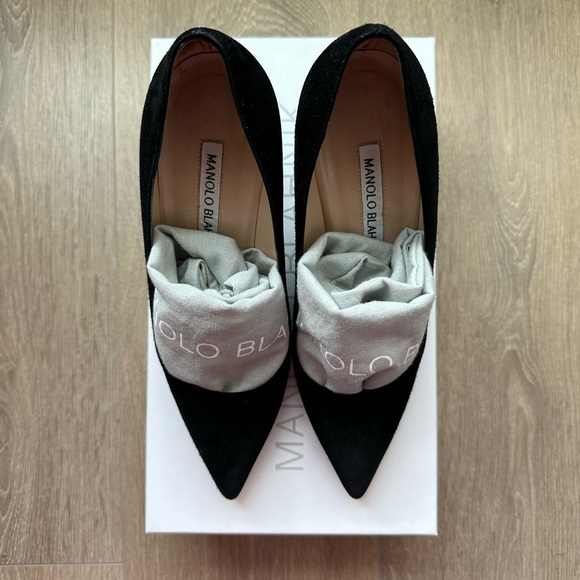 Manolo Blahnik
BB 70mm suede pumps - Picture 2 of 5